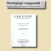 Das Bild zeigt eine Urkunde